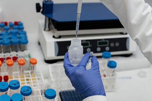 INNOVATING FOR HEALTHIER ANIMALS